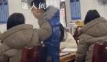 曝光学生遭打骂的老师疑被威胁 正在核实此事