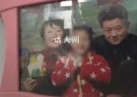 夫妻收养重病弃婴16年花费50万 让人泪目