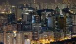 内地买房客炒爆香港楼市 有大买家一次买十套