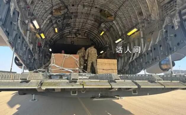 上百架军机从全球美军基地起飞 
