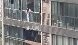 胡锡进谈女子高空抛下孩子 此举太过残忍