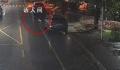 婴儿雨夜爬上马路被接力守护 直到找到家长